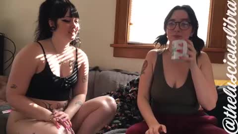 Snapshot of thelusciouslibra chatting on 01.27.25 thelusciouslibra online show from 01.27.25