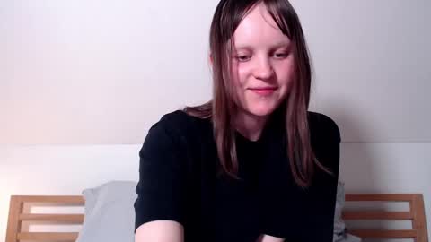 Snapshot of themadnessofyouth chatting on 03.06.25 Maddi... online show from 03.06.25