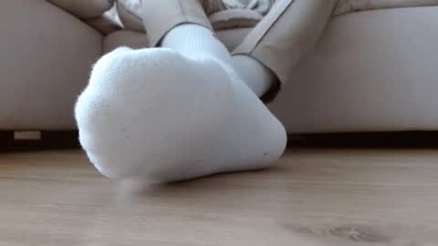 TheMonarchGoat online show from 10.04.25