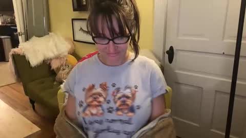 Snapshot of themrsnelson chatting on 03.02.26 Cach Nelson online show from 03.02.26