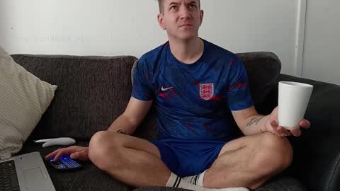 Paulo online show from 03.06.25