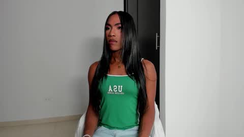 Snapshot of thenewclass chatting on 02.15.26 Andriw and Maiol online show from 02.15.26