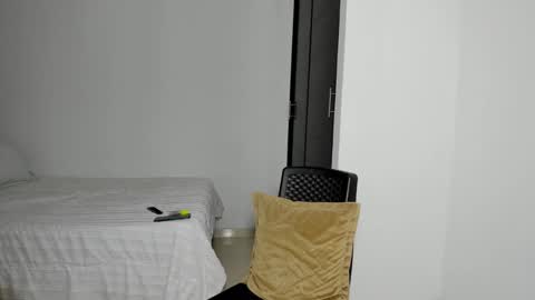 Snapshot of thenewclass chatting on 03.20.26 Andriw and Maiol online show from 03.20.26