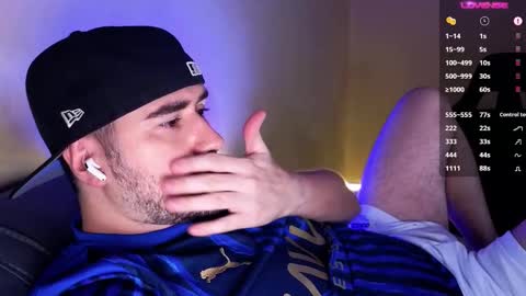 Snapshot of theoravi chatting on 12.02.25 Theo Ravi online show from 12.02.25