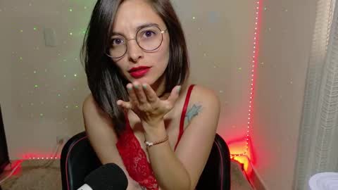 Amy online show from 02.25.25