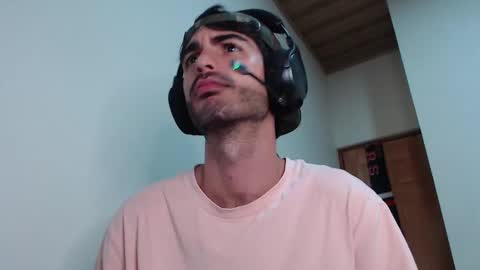 Santiago Enrique online show from 01.11.26