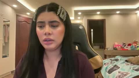 Snapshot of therealcamilabaddie chatting on 11.20.25 therealcamilabaddie online show from 11.20.25