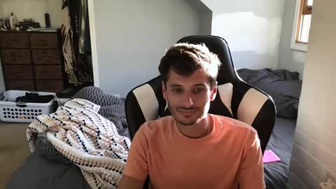 Snapshot of therealdylansdick chatting on 09.26.25 therealdylansdick online show from 09.26.25