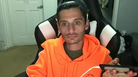 Snapshot of therealdylansdick chatting on 10.05.25 therealdylansdick online show from 10.05.25