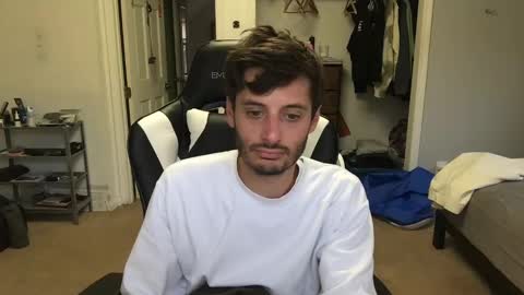 Snapshot of therealdylansdick chatting on 10.12.25 therealdylansdick online show from 10.12.25