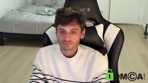 Snapshot of therealdylansdick chatting on 11.07.25 therealdylansdick online show from 11.07.25