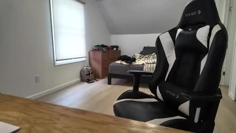 Snapshot of therealdylansdick chatting on 02.15.26 therealdylansdick online show from 02.15.26