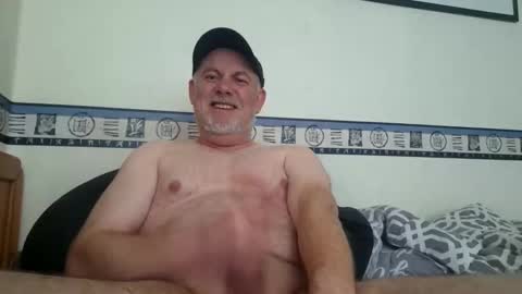 therealholland1979 online show from 04.26.26