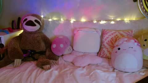 Snapshot of therealmadameceleste chatting on 01.06.25 Madame Celeste online show from 01.06.25