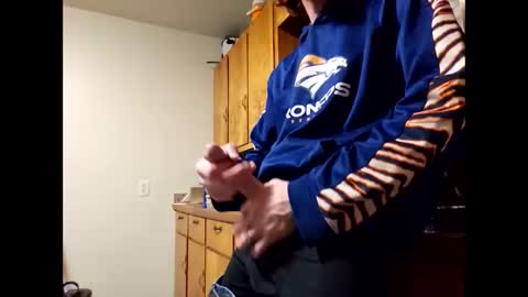 Snapshot of therizzler_1_of_1 chatting on 01.29.25 therizzler_1_of_1 online show from 01.29.25