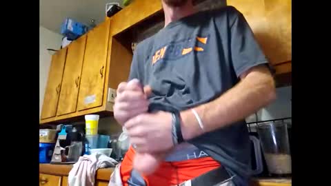 Snapshot of therizzler_1_of_1 chatting on 11.16.25 therizzler_1_of_1 online show from 11.16.25