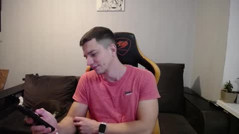 Snapshot of theroadtomars chatting on 12.04.25 Nick online show from 12.04.25