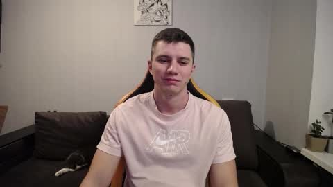 Snapshot of theroadtomars chatting on 01.10.26 Nick online show from 01.10.26