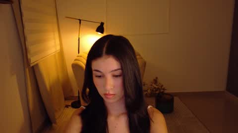 Snapshot of therose_mar chatting on 03.24.26 Mar online show from 03.24.26