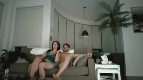 thesavages252183 online show from 05.08.26
