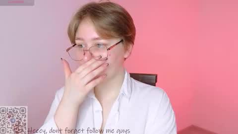 Lucia online show from 02.22.26