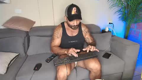 thestraightroom online show from 03.12.26