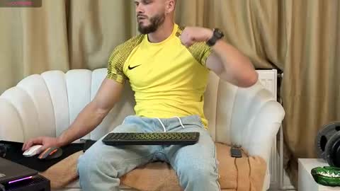 TheTop online show from 10.15.25