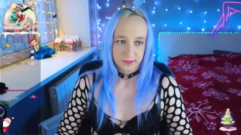 Snapshot of thetrixy chatting on 01.10.25 The Great And Powerful Trixie online show from 01.10.25