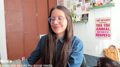 Snapshot of thetropicalseduction chatting on 12.17.24 Nicole online show from 12.17.24