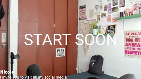 Snapshot of thetropicalseduction chatting on 01.14.25 Nicole online show from 01.14.25