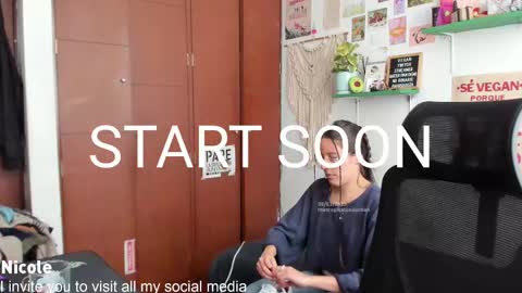 Snapshot of thetropicalseduction chatting on 03.05.25 Nicole online show from 03.05.25