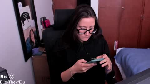 Nicole online show from 05.01.26