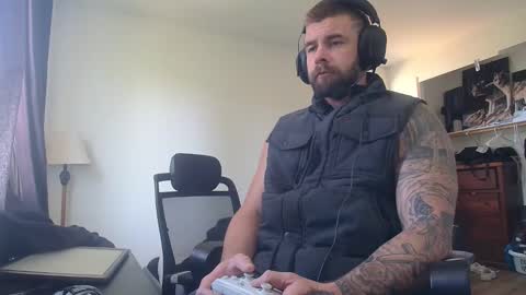 troy online show from 04.18.26