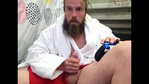 Snapshot of theugly_1 chatting on 11.08.25 Thicbwc4u online show from 11.08.25