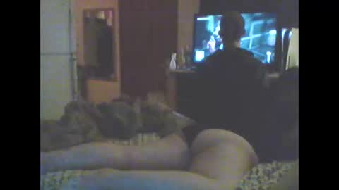 Snapshot of theunbound07 chatting on 10.17.25 theunbound07 online show from 10.17.25