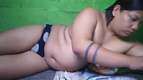Snapshot of thewildtop chatting on 10.12.25 chubbysweetsexybitch online show from 10.12.25