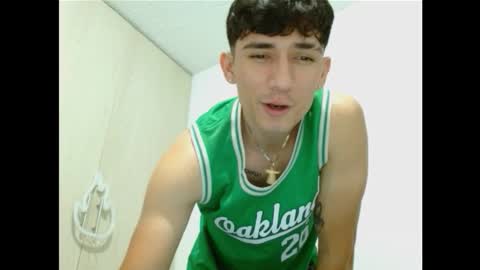 Snapshot of thiago_deseo69 chatting on 09.19.25 thiago_deseo69 online show from 09.19.25