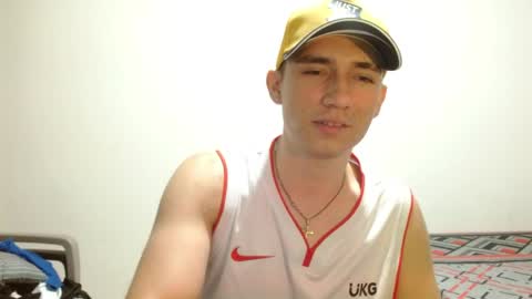 thiago_deseo69 online show from 04.16.26