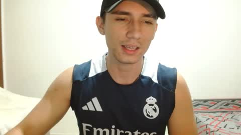 thiago_deseo69 online show from 04.30.26