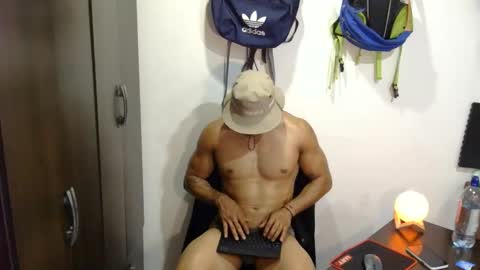 thiago_happy online show from 06.11.26