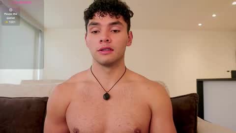 Snapshot of thiago_l chatting on 01.09.26 Just Thiago online show from 01.09.26