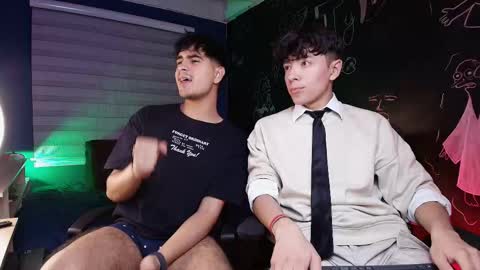 Snapshot of thiago_rockwell chatting on 11.20.25 Thiago online show from 11.20.25