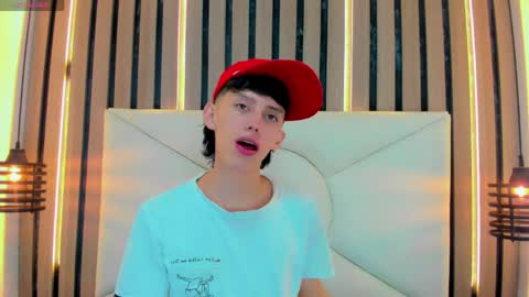 thiago_twink38 online show from 04.24.26