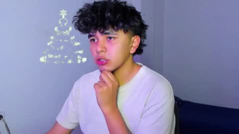 Snapshot of thiago_wc chatting on 12.22.25 Thiago online show from 12.22.25