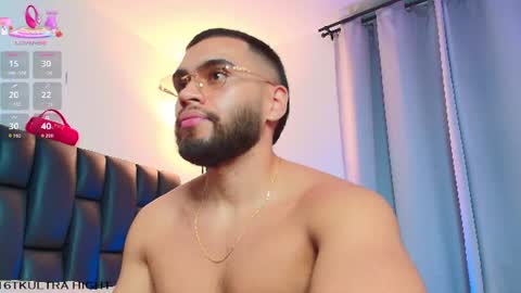 Snapshot of thiagohunk chatting on 07.12.26 THIAGO online show from 07.12.26
