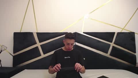 Thiago   online show from 02.08.25