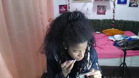 thiana_horny online show from 06.02.26
