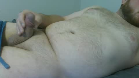 Snapshot of thicc_leak chatting on 04.27.26 thicc_leak online show from 04.27.26