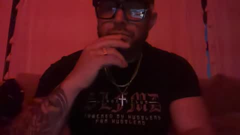Snapshot of thiccbull12 chatting on 05.17.26 thiccbull12 online show from 05.17.26
