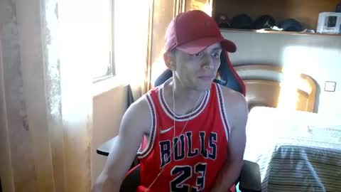 Latino 8.5 inches online show from 06.14.26